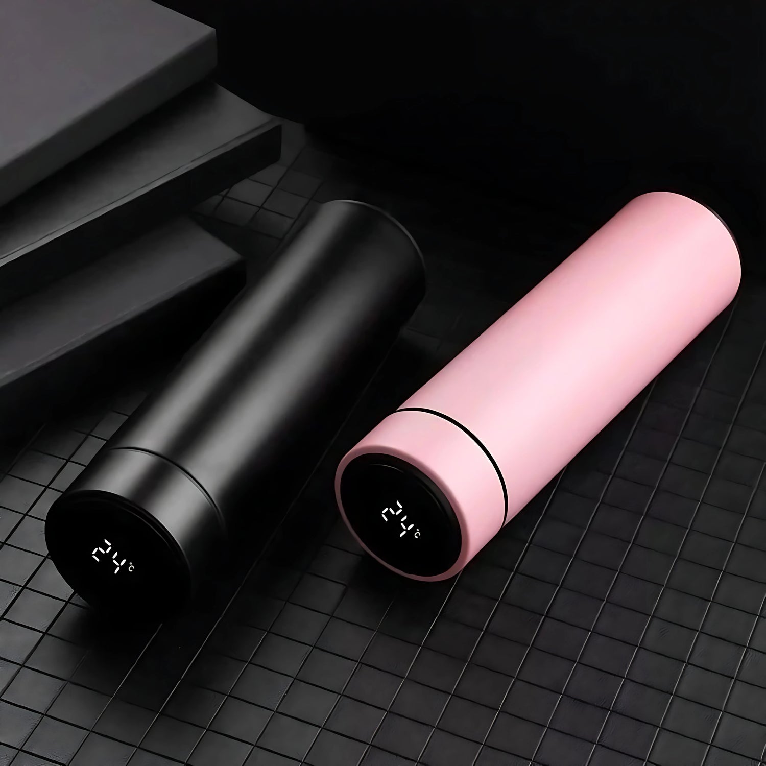 Lumosip thermos bottles in black, white, red, pink and gold with LED temperature display.